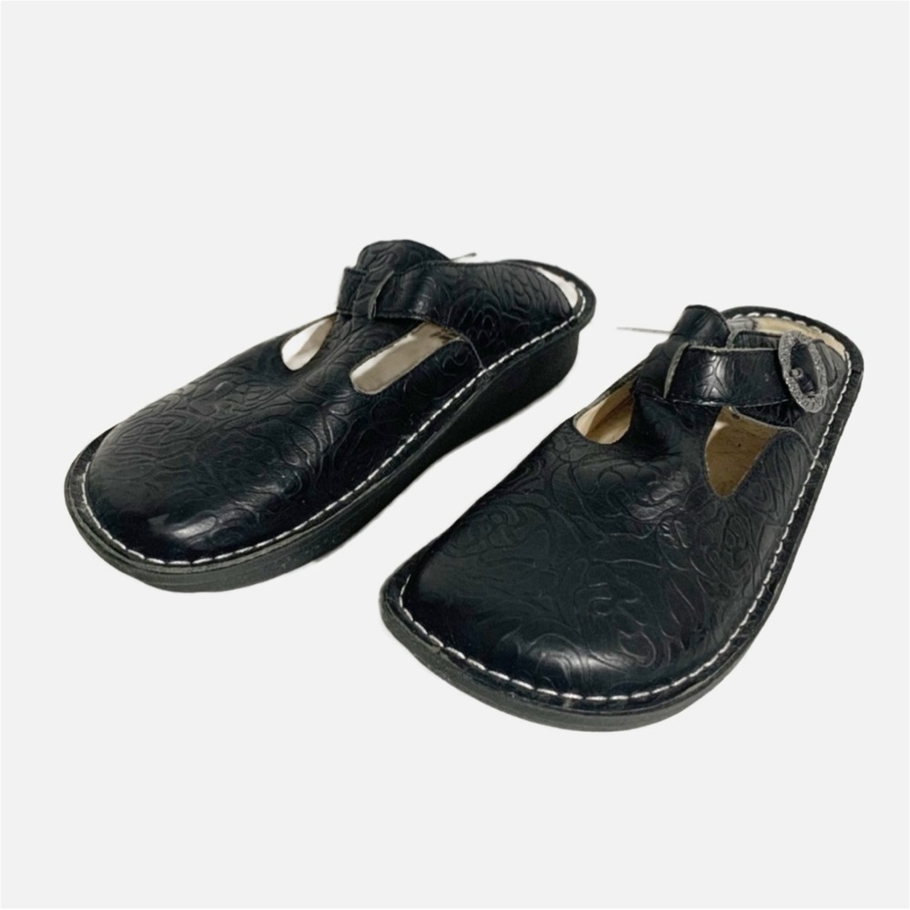 Alegria Classic Black Leather Emboss Rose Open Back Clog Round Metallic Buckle